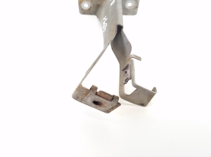 Mercedes Benz E-Class W207 (2009–2017) Halter Unterfahrschutz vorne A2075240240 - 2