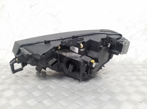 Volkswagen ID.4 I (2020–2026) Headlight 11B941036D - 8
