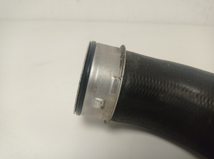  Intercooler hose 