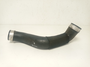  Intercooler hose 