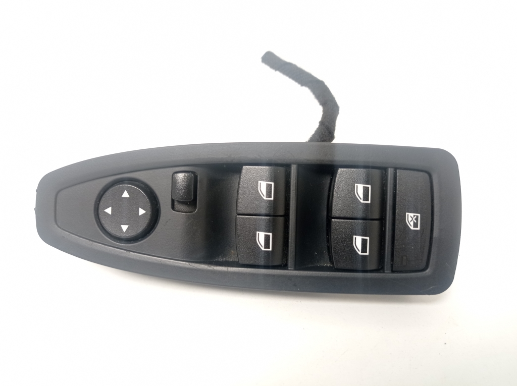 BMW 3 Series F30/F31 (2011-2020) Front Right Door Window Switch 9208110 24972276