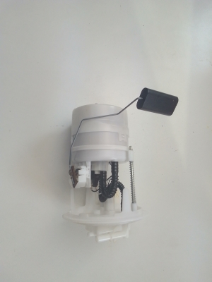 Opel Corsa F (2019–2026) Kütusepump paagis 9823470180 - 3