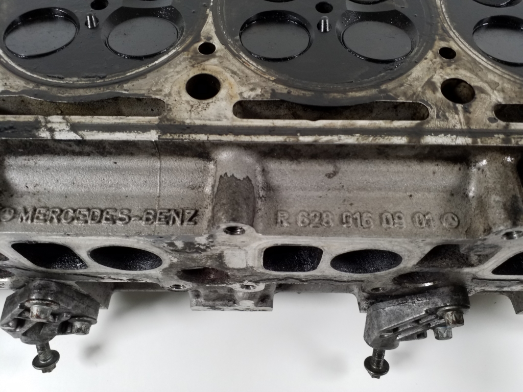 MERCEDES-BENZ G-Class W463 (1990-2024) Engine Cylinder Head 25118661