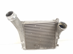   Intercooler radiator 