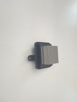 Salona plecu motora pretestība - 7015011004