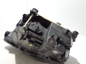 AUDI Q4 e-tron I (2021–2026) Scheinwerfer vorne 89A941033 - 3