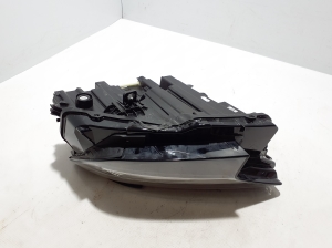 AUDI Q4 e-tron I (2021–2026) Scheinwerfer vorne 89A941033 - 9