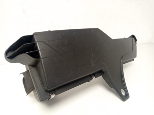 BMW 3 SERIES F30 (2011–2018) Luftfiltergehäuse 8511655 - 2