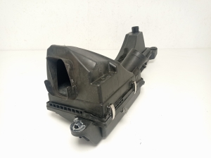 BMW 3 SERIES F30 (2011–2018) Luftfiltergehäuse 8511655 - 3