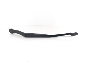   Windshield wiper blade 