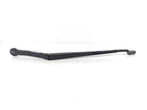   Windshield wiper blade 