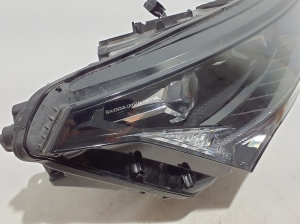 Skoda Enyaq iV I (2020–2026) Scheinwerfer vorne 5LB941016A - 4