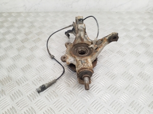 Peugeot 308 (2007–2015) Front wheel hub - 2
