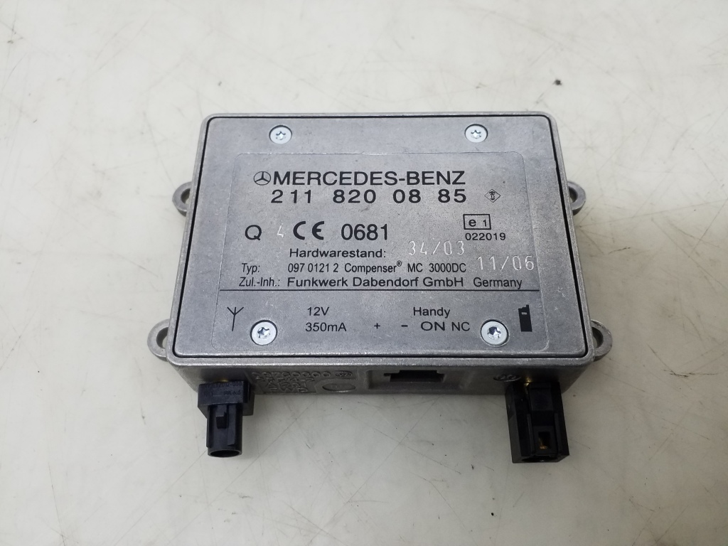 MERCEDES-BENZ M-Class W164 (2005-2011) Amplificator antenă A2118200885 20981558