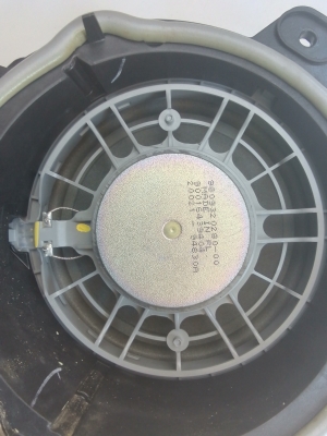 Opel Corsa F (2019–2026) Rear side door speaker 9823191980 - 2