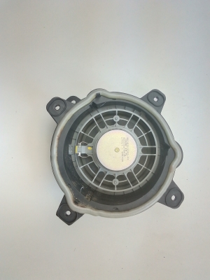 Opel Corsa F (2019–2026) Rear side door speaker 9823191980 - 3