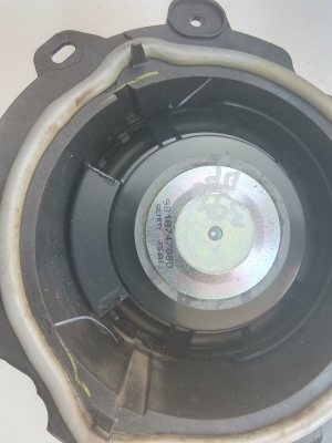 Opel Corsa F (2019–2026) Front door speaker 9823207580 - 2