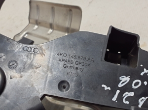 AUDI A6 C8 (2018–2025) Umwälzpumpenhalter 4K0145879AA - 2