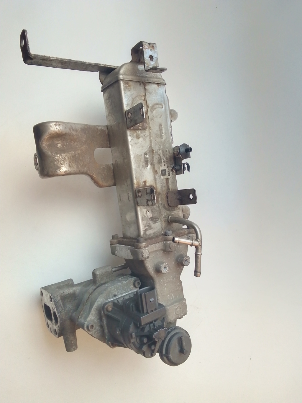 OPEL Antara 1 generation (2006-2015) EGR Valve 25185316 24985559