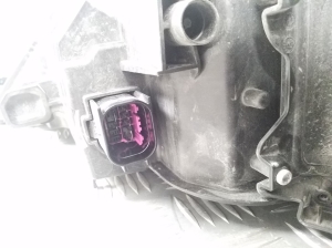 AUDI Q7 (2015–2026) Esituli 4M0941085C - 5