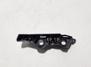   Front bumper bracket 