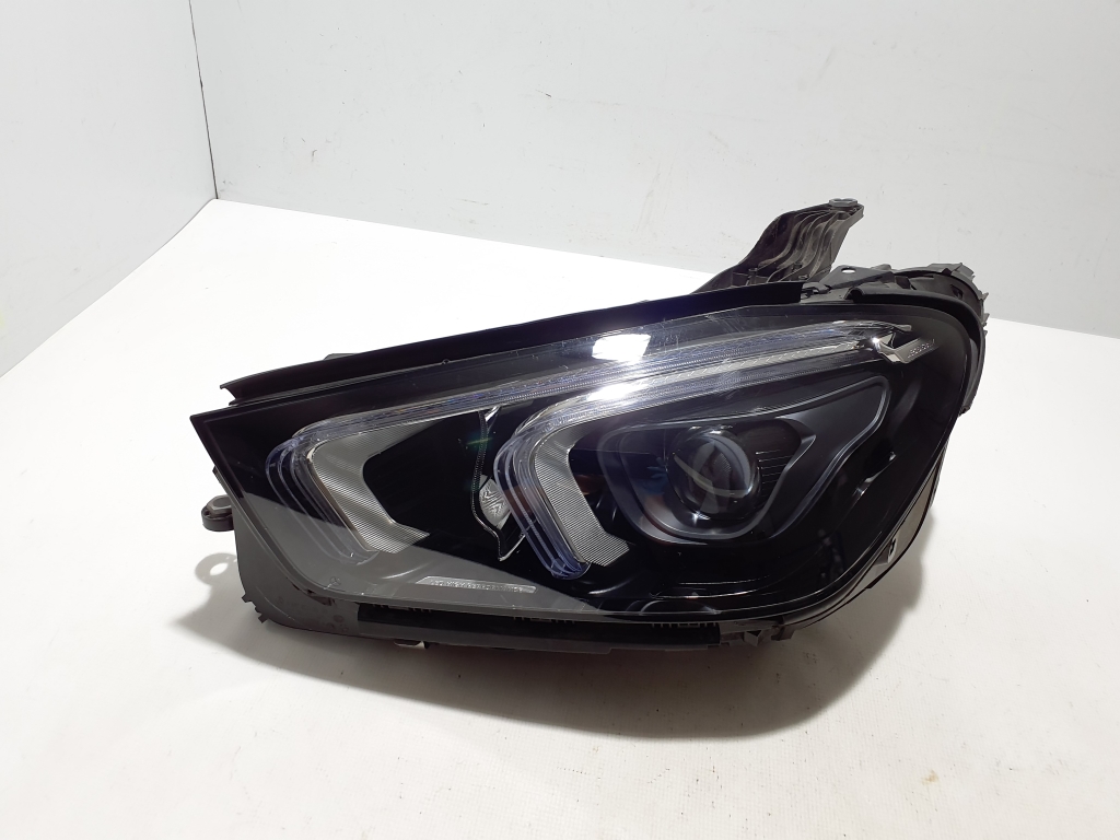 UsedMercedesBenzGLE-ClassHeadlightsA1679069504
