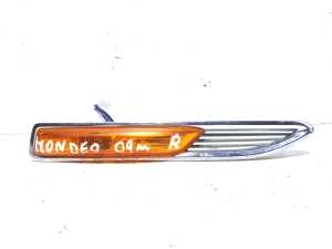 Seitenblinker Kotflügel vorne - 165148