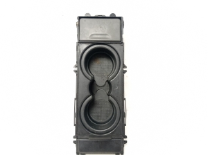 Land Rover Sport L320 (2005–2013) Getränkehalter - 2