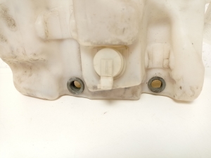Land Rover Sport L320 (2005–2013) Front washer fluid reservoir DMB000121 - 5