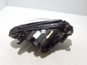 Mercedes Benz C-Class 205 (2014–2021) Scheinwerfer vorne A2059067905 - 6