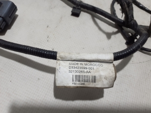  Rear parking sensor cable 