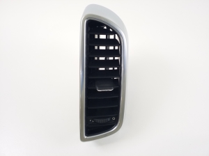   Interior panel ventilation grilles 