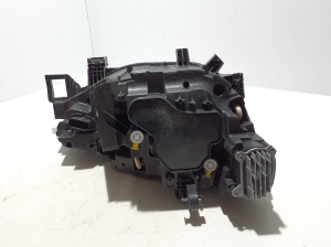 Volkswagen ID.4 I (2020–2026) Scheinwerfer vorne 11B941035N - 4