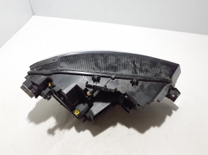Volkswagen ID.4 I (2020–2026) Scheinwerfer vorne 11B941035N - 9