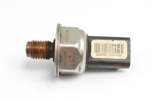 Fuel rail pressure sensor - 9658227880