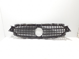  Front grille 