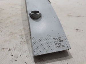 VOLVO S90 (2016–2026) Front bumper reinforcement 31420206 - 2