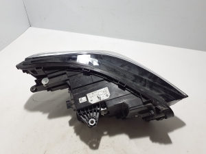 BMW X1 U11 (2022–2026) Esituli 5A5BD4302 - 6