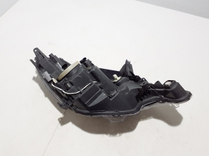 Peugeot 108 (2014–2026) Scheinwerfer vorne 90144088 - 2