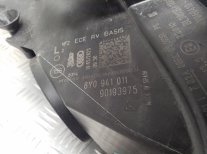 AUDI A3 8Y (2020–2026) Scheinwerfer vorne 8Y0941011 - 3