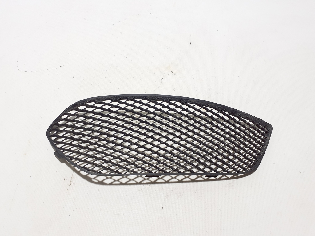 MERCEDES-BENZ CLA-Class C117 (2013-2016) Front Right Grill A285450030 25045254