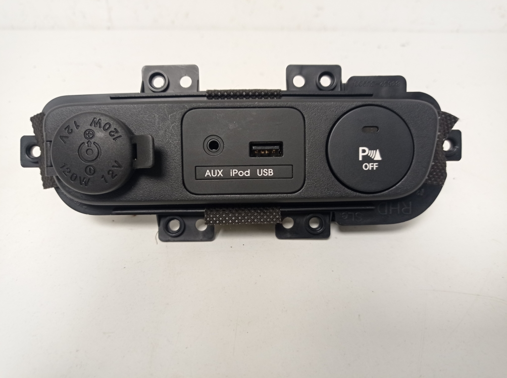 KIA Sportage 3 generation (2010-2015) Dodatočné konektory pre hudobný prehrávač 961103W500 25022646