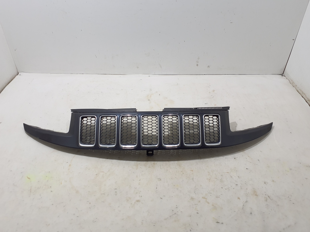 JEEP Grand Cherokee 4 generation (WK) (2004-2024) Front Upper Grill 1WL32TRM 25055966
