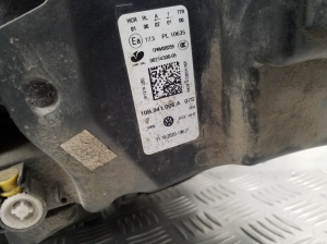 Volkswagen ID.3 C (2019–2026) Scheinwerfer vorne 10B941006A - 2