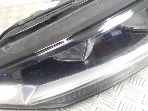 Volkswagen Touran III (2015–2026) Scheinwerfer vorne 5TB941005A - 2