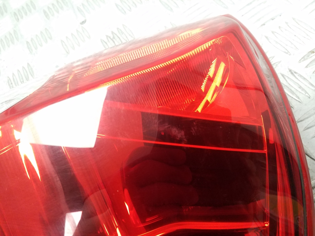 NISSAN NP300 1 generation (2008-2015) Rear Right Taillight Lamp 265504KJ0A 25034303