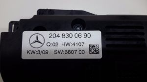 Mercedes Benz GLK-Class 204 (2008–2015) Salongi soojenduse juhtpaneel A2048300690 - 2