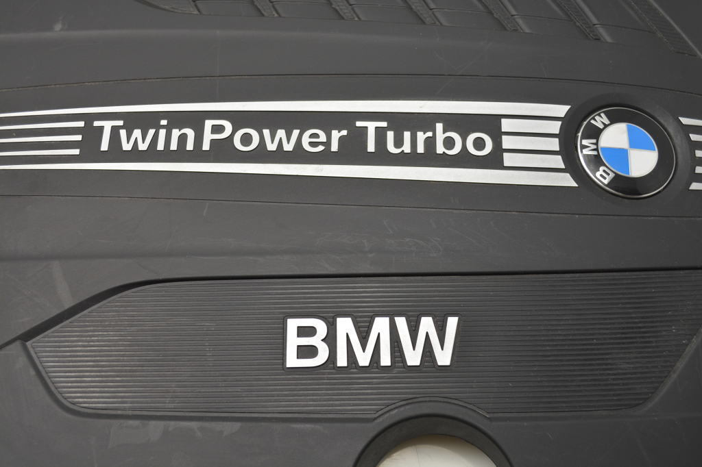 BMW 3 Series F30/F31 (2011-2020) Декоративная крышка двигателя 7823215 25082510