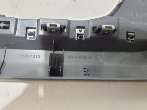 RENAULT Trafic lV (2022–2026) Dashboard trim 681949884R - 5