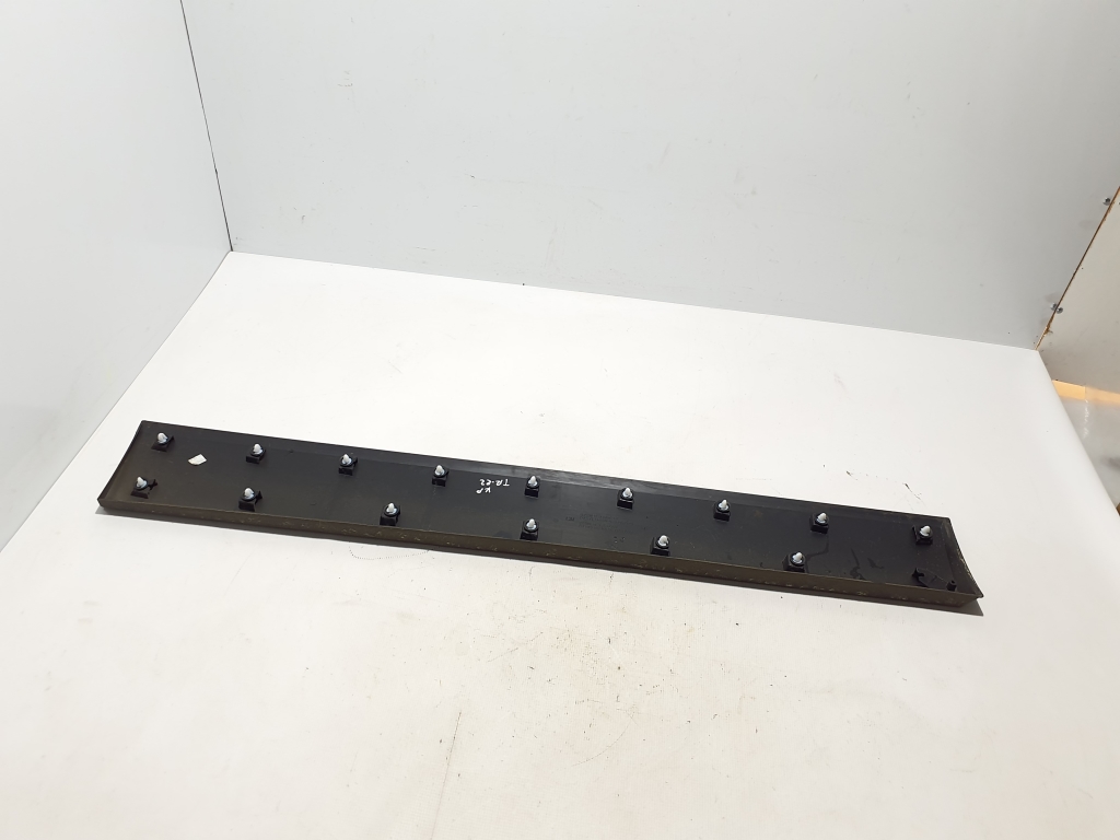 RENAULT Trafic 3 generation (2014-2023) Sliding door molding 768556674R 25320870